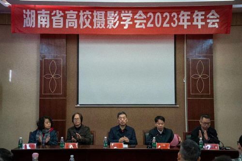 图片1 图片1