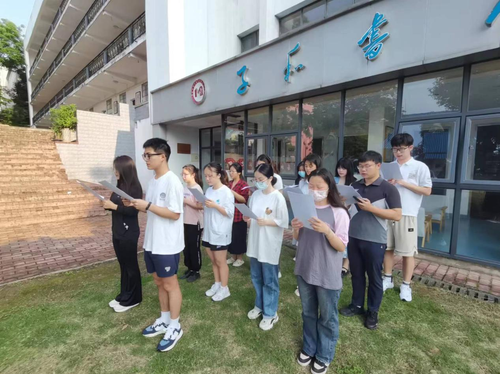图片1 图片1