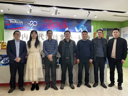 图片 1 图片 1