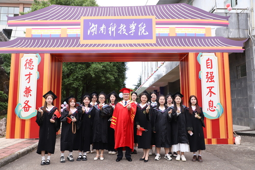 图片7 图片7